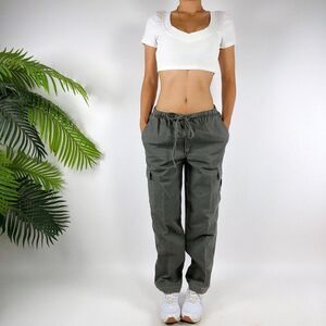Women's Vintage 90s Grunge Green Gorpcore Low Rise Granola Girl Cargo Pants / 2